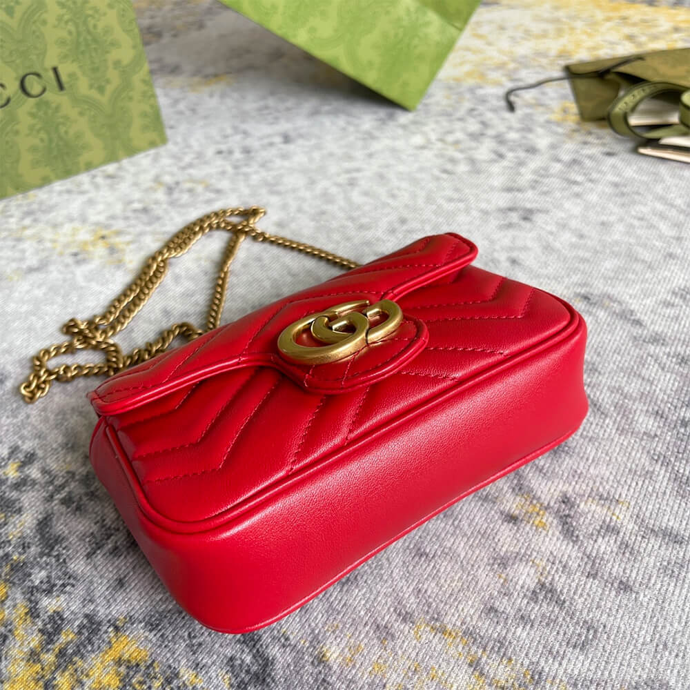 gg marmont matelasse leather S*per mini bag